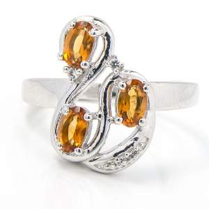 Серебряное кольцо 925 пробы 3,42 гр. с цитринами Мадейра с Мадагаскара и топазами из США 0,66 карат