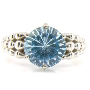 Серебряное кольцо 925 пробы 4,99 гр. с швейцарским топазом с США лазерной огранки 4,15 карат