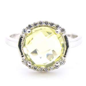 Серебряное кольцо 925 пробы 3,18 гр. с лимонным топазом из США и белыми цирконами 6,45 карат