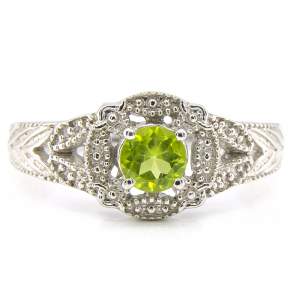 Серебряное кольцо 925 пробы 3,86 гр. с египетским хризолитом 0,47 карат