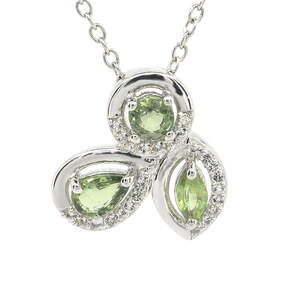 Серебряная подвеска 925 пробы 2,15 г с зеленым шри-ланкийским сапфиром класса АААА и топазами из США 1,43 карат