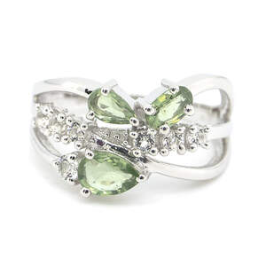 Серебряное кольцо 925пр 3,44г с зелеными шри-ланкийскими сапфирами класса АААА и топазами из США 1,49к