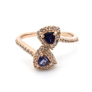 Серебряное кольцо 925 пробы в позолоте 750 пробы 2,7 гр. с танзанийским иолитом и белыми топазами из США 0,64 карат