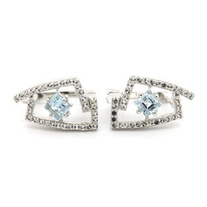 Серебряные серьги 925 пробы 3,96 гр. с топазами Лондон Блу и белыми топазами с США 1,31 карат