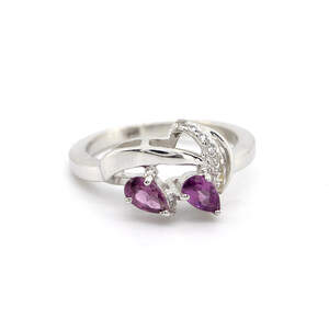 Серебряное кольцо 925пр 2,89г с кенийским Родолит гранатом класса ААА и топазами из США 0,48к