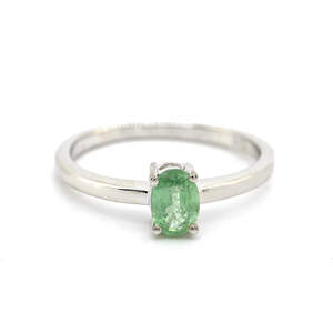 Серебряное кольцо 925 пробы 1,93 гр. с мятными непальскими кианитами 0,53 карат