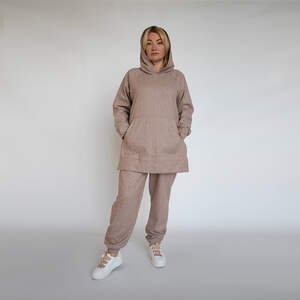 Спортивный костюм шоколадного цвета