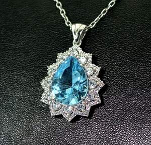 Серебряная подвеска 925 пробы 6,26 г с голубым Топазом и цирконами 5,65 карат