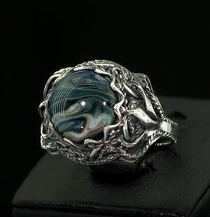 Серебряное кольцо 925 пробы 6 г с Агатом 2,21 карат