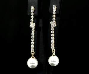 Комплект в позолоте з Перлинами и цирконами: колье 52*0,3 см та сережки