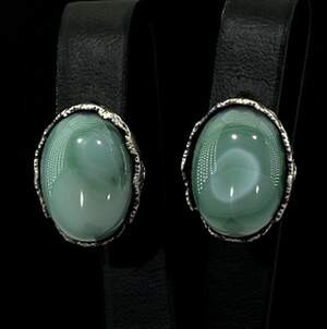Серебряные серьги 925 пробы 8,48 г с зелеными Агатами 9,68 карат