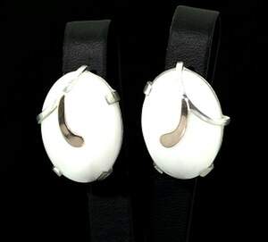 Серебряные серьги 925 пробы с золотом 375 пробы 14,47 г белыми Агатами 23,11 карат