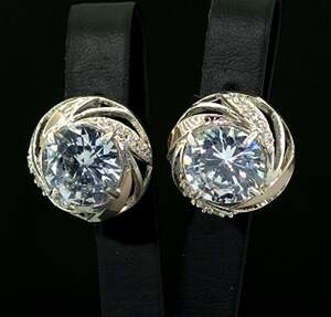 Серебряные серьги 925 пробы с золотом 375 пробы 13,2 г с цирконами 7,02 карат