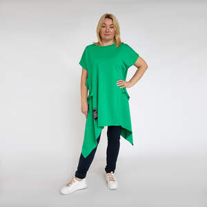 Костюм зеленого цвета, брюки та туніка