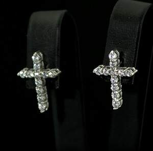 Серебряные серьги 925 пробы 2,6 г с белыми цирконами 0,75 карат