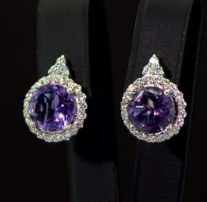 Серебряные серьги 925 пробы 6,17 г с бразильскими Аметистами и фианитами 6,44 карат Серебряные серьги 925 пробы 6,17 г с бразильскими Аметистами и фианитами 6,44 карат