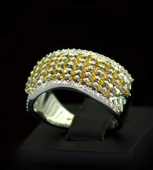 Серебряное кольцо 925 пробы 6,6 гр. с желтыми канадскими Бриллиантами VVS1 1,03 карат Серебряное кольцо 925 пробы 6,6 гр. с желтыми канадскими Бриллиантами VVS1 1,03 карат