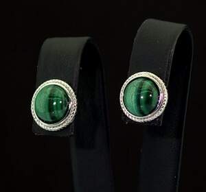 Серебряные серьги 925 пробы 2,76 г Малахітами 3,2 карат Серебряные серьги 925 пробы 2,76 г Малахітами 3,2 карат