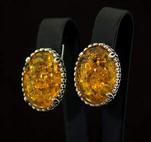 Серебряные серьги 925 пробы 9,55 г с Бурштином 14 карат Серебряные серьги 925 пробы 9,55 г с Бурштином 14 карат