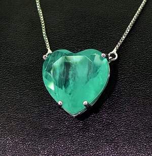 Кольє у срібному покрытии з Турмаліном Параїба 10,15 карат 43+5 см Кольє у срібному покрытии з Турмаліном Параїба 10,15 карат 43+5 см