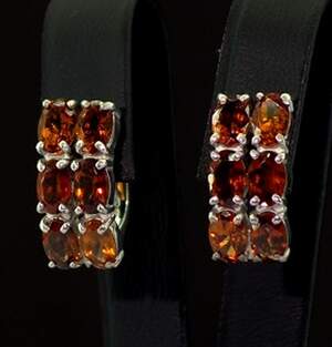 Серебряные серьги 925 пробы 5,9 г с мандариновими Гранатами 5,64 карат Серебряные серьги 925 пробы 5,9 г с мандариновими Гранатами 5,64 карат