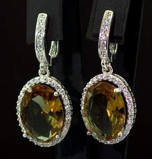 Серебряные серьги 925 пробы 9,25 г с турецкими Султанітами класса АААА и цирконами 6,85 карат