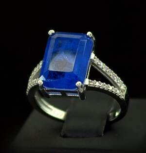 Серебряное кольцо 925 пробы 4,73 г с Турмаліном Індіголітом и цирконами 3,97 карат