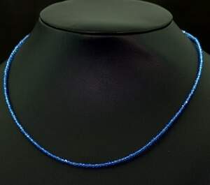 Ожерелье со Шпінеллю небесного цвета 15,55 карат 39+4 см Ожерелье со Шпінеллю небесного цвета 15,55 карат 39+4 см