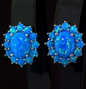 Серебряные серьги 925 пробы 5,43 г с голубыми гидротермальными Опалами 4,19 карат Серебряные серьги 925 пробы 5,43 г с голубыми гидротермальными Опалами 4,19 карат