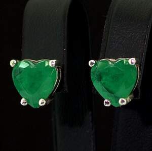 Серебряные серьги 925 пробы 3 г с Турмалінами Хромдравітами 4,85 карат Серебряные серьги 925 пробы 3 г с Турмалінами Хромдравітами 4,85 карат