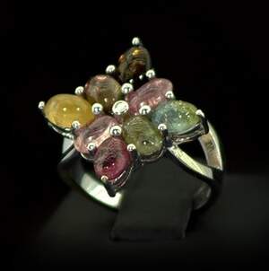 Серебряное кольцо 925 пробы 5,16 г с бразильскими Турмалінами 4,24 карат Серебряное кольцо 925 пробы 5,16 г с бразильскими Турмалінами 4,24 карат