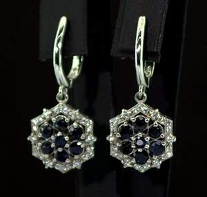 Серебряные серьги 925 пробы 5,06 г с Сапфірами класса АААА та фианитами 3,52 карат Серебряные серьги 925 пробы 5,06 г с Сапфірами класса АААА та фианитами 3,52 карат