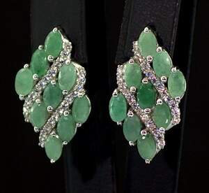 Серебряные серьги 925 пробы 6,3 г с бразильскими Изумрудами класса АААА и цирконами 4,81 карат Серебряные серьги 925 пробы 6,3 г с бразильскими Изумрудами класса АААА и цирконами 4,81 карат
