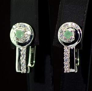 Серебряные серьги 925 пробы 4,49 г с бразильскими Изумрудами класса AAAA и цирконами 0,6 карат Серебряные серьги 925 пробы 4,49 г с бразильскими Изумрудами класса AAAA и цирконами 0,6 карат