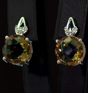 Серебряные серьги 925 пробы 4,27 г с турецкими Султанітами класса АААА и цирконами 7,35 карат Серебряные серьги 925 пробы 4,27 г с турецкими Султанітами класса АААА и цирконами 7,35 карат