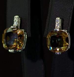 Серебряные серьги 925 пробы 3,41 г с турецкими Султанітами класса АААА и цирконами 5,68 карат Серебряные серьги 925 пробы 3,41 г с турецкими Султанітами класса АААА и цирконами 5,68 карат