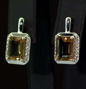 Серебряные серьги 925 пробы 3,88 г с турецкими Султанітами класса АААА и цирконами 3,62 карат Серебряные серьги 925 пробы 3,88 г с турецкими Султанітами класса АААА и цирконами 3,62 карат