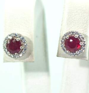 Серебряные серьги 925 пробы 2,5 г с африканскими Роял Рубінами AAAA и цирконами 2,12 карат Серебряные серьги 925 пробы 2,5 г с африканскими Роял Рубінами AAAA и цирконами 2,12 карат