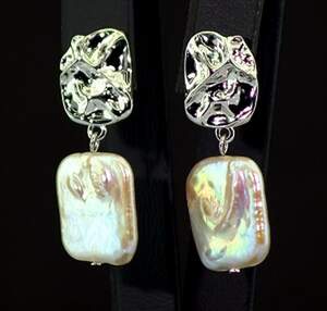 Серебряные серьги 925 пробы 7,11 г с таїтянськими Перлинами барглаз Серебряные серьги 925 пробы 7,11 г с таїтянськими Перлинами барглаз