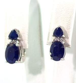Серебряные серьги 925 пробы 3,28 г со шри-ланкийскими Сапфірами класса АААА и цирконами 3,88 карат Серебряные серьги 925 пробы 3,28 г со шри-ланкийскими Сапфірами класса АААА и цирконами 3,88 карат