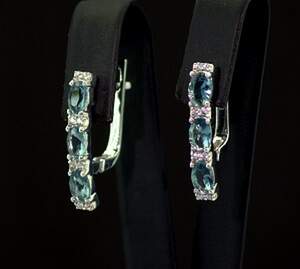 Серебряные серьги 925 пробы 4,38 г с Топазами Лондон Блу со США та цирконами 2,09 карат Серебряные серьги 925 пробы 4,38 г с Топазами Лондон Блу со США та цирконами 2,09 карат