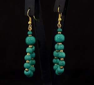 Серьги бірюзового цвета, матеріал: кістка буйвола Серьги бірюзового цвета, матеріал: кістка буйвола