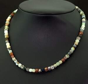 Ожерелье з Самоцвітами 79 карат 41+4 см Ожерелье з Самоцвітами 79 карат 41+4 см