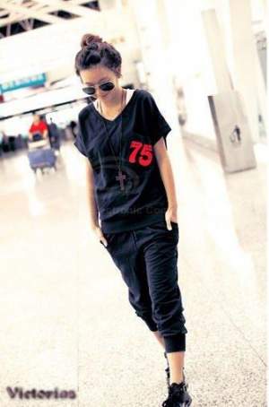 Женский спортивный костюм с коротким рукавом