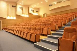 Кресла для зрительных залов.