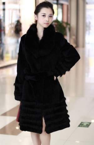 Шубка 82 (черная) Шубка 82 (черная)