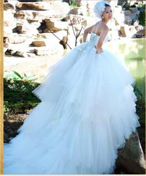 Multilayer Back Bowknot Off-Shoulder Wedding Dress White