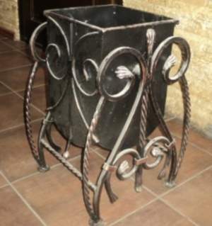 Урны - художественное чугунное литьё