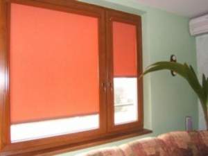Рулонные шторы-тканевые ролеты установленные в Симферополе Крым