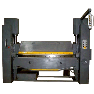 Листогибочная машина ИВ2144.